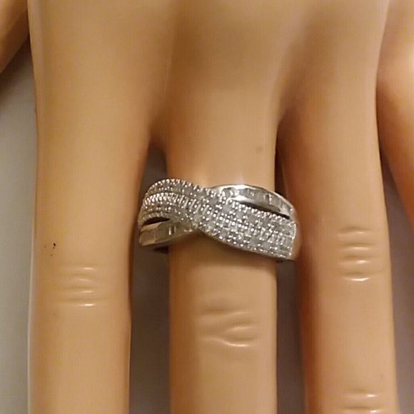 LC Jewelry - *DIAMOND RING, SIZE 8